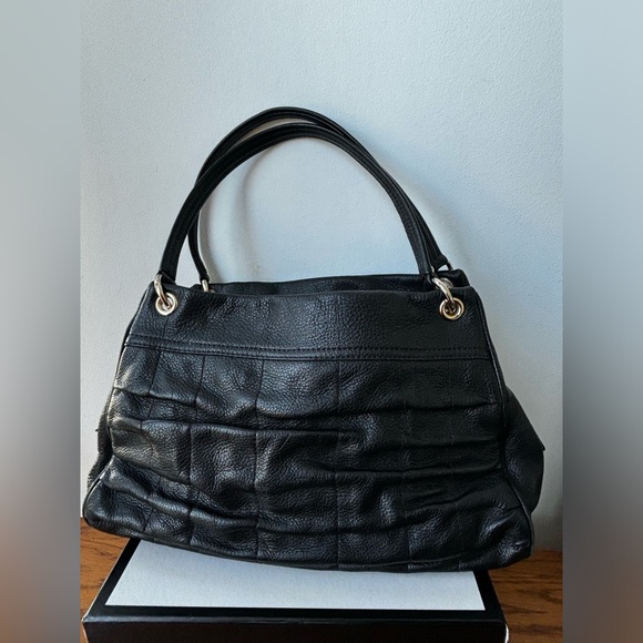 Sale🔥 Authentic Cole Haan Shoulder Bag - Picture 4 of 9